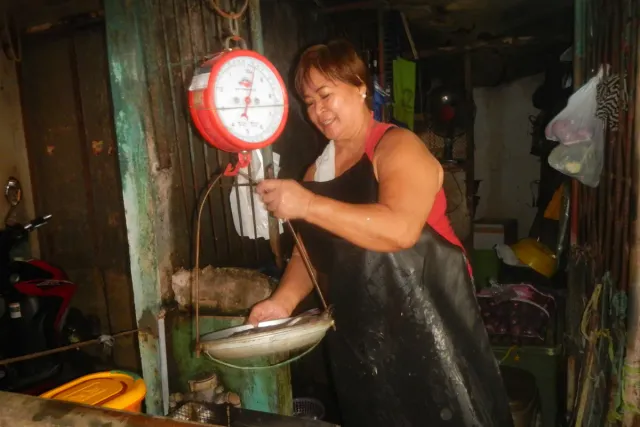 Bán theo đơn vị tính kg mét lít cho cửa hàng